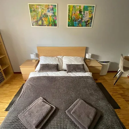 Apartament Mosiezna & Taras & Free Parking & Self Check In 24h